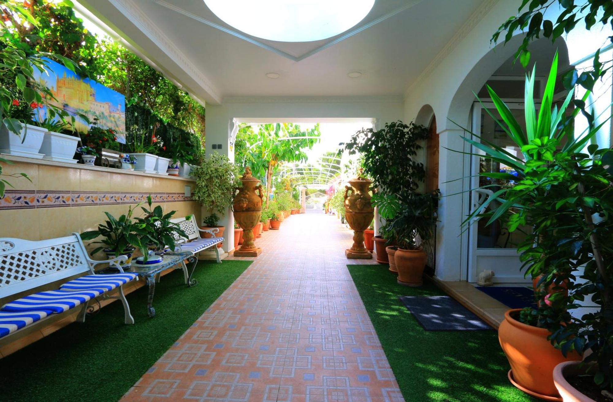 Atalaya Bosque Apartamentos Paguera Kültér fotó