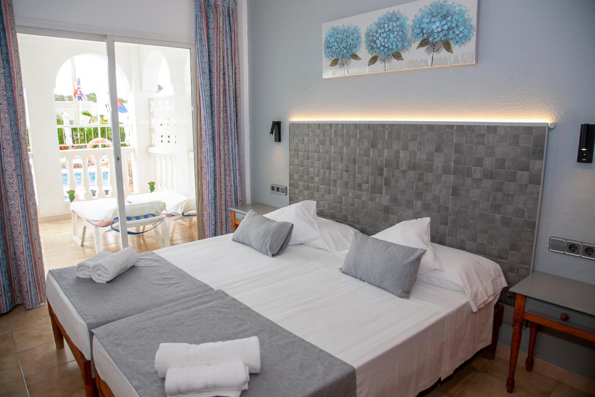 Atalaya Bosque Apartamentos Paguera Kültér fotó